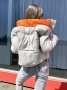 Двокольорова коротка курточка на синтепоні з коміром-стійка та кишенями по боках з 42 по 50 розмір (2)