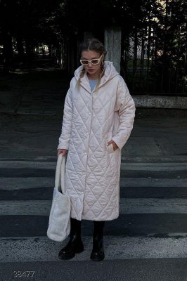 Жіноче стьобане пальто з каптуром, затібається на кнопки с 42 по 52 размер - 8460157 - SvitStyle