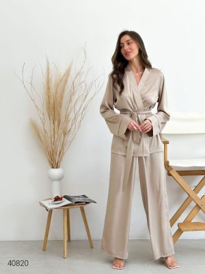 Елегантний шовковий брючний костюм у піжамному стилі 42-46 розмір - 8550908 - SvitStyle