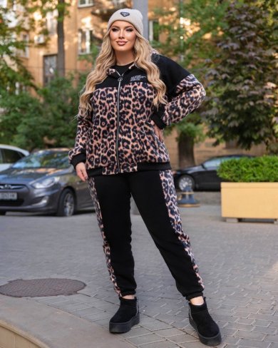 Жіночий спортивний костюм леопардовий, кофта з кишенями і капюшоном та штани на резинці з 48 по 58 розмір - SvitStyle