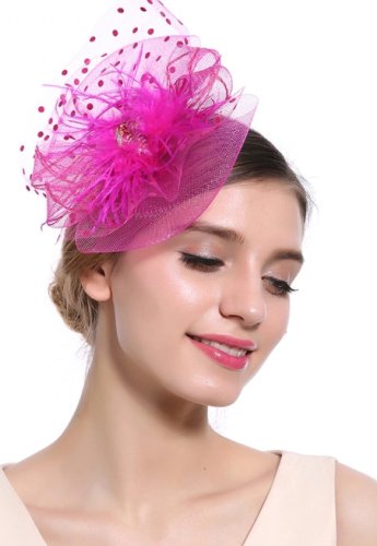 Унікальна жіночий рожевий капелюшок з вуаллю і брошкою А-1109 - SvitStyle