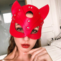 Шкіряна маска кішки червона А-1227 (1)