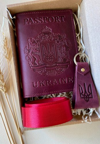 Подарунковий набір шкіряних аксесуарів з українською символікою бордовий - SvitStyle
