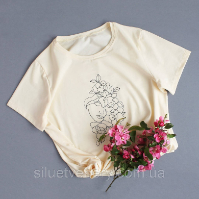 Женская вышитая футболка короткий рукав Дівчина - SvitStyle