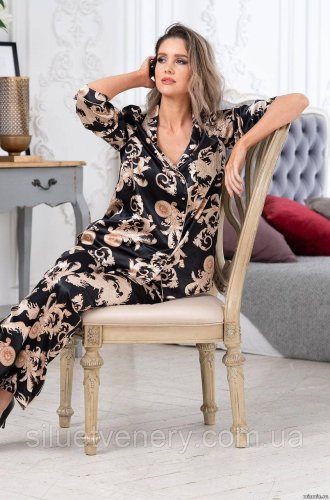 Женская пижама жакет на пуговицах и брюки Версаче Голд Бархатистый черный, нежный кремовый и сияющий золото - SvitStyle