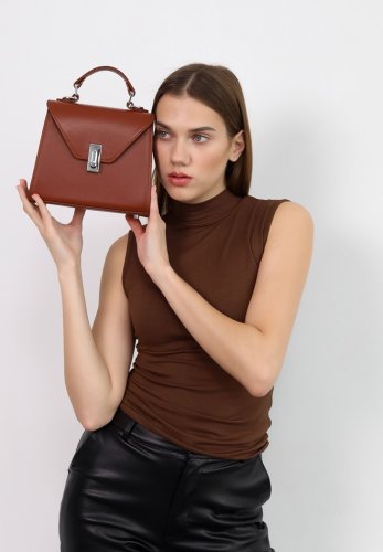 Жіноча шкіряна сумка Futsy Світло-коричнева - SvitStyle