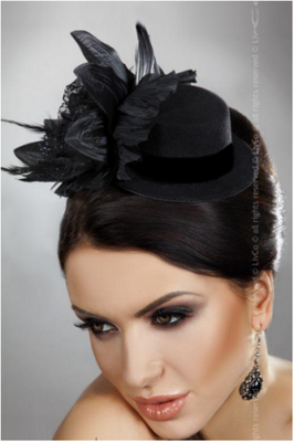 Чорна капелюшок з пір'ям - 3594074 - SvitStyle