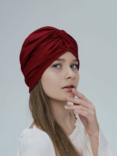Тюрбан жіночий з натурального трикотажу D.Hats бордового кольору - SvitStyle