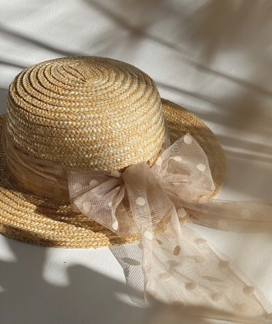 Канотьє французький соломяний капелюх жорсткий з прямими полями з бежевим гіпюровим бантом - SvitStyle