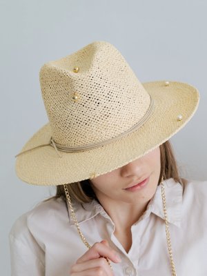 Капелюх Федора жіночий з рафія з ланцюгом перлинами і шпилькоюветло D.Hats колір світло беж - 8614070 - SvitStyle