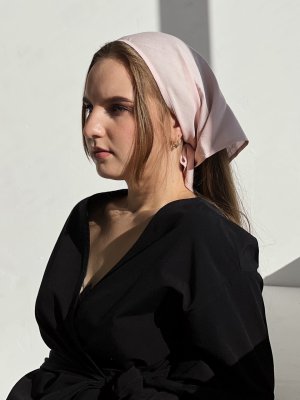 Жіноча хустка на голову літній лляний D.Hats рожевого кольору - 8614200 - SvitStyle