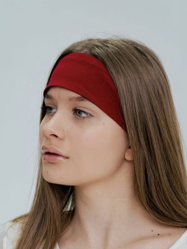 Жіноча повязка на голову рівна D.Hats бордового кольору - SvitStyle