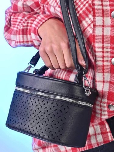 Женская черная сумка на длинном ремешке код 7-8091 - SvitStyle