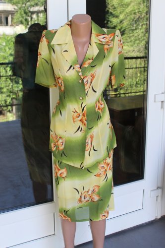 Костюм женский юбочный летний зеленый жакет и юбка код П191 - SvitStyle