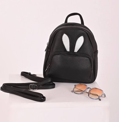 Невеликий жіночий чорний рюкзак-код 7-70 - SvitStyle