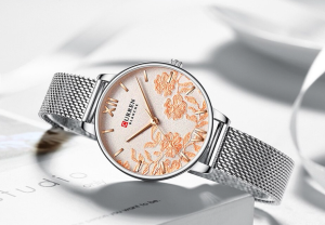 Стильний жіночий наручний годинник зі сріблястим браслетом код 495 - SvitStyle