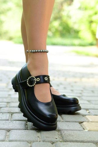 Туфлі жіночі чорні на липучках Т1716 - SvitStyle