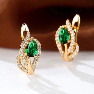 Позолочені жіночі сережки із зеленим камінням код 2356 - SvitStyle