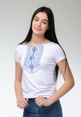 Вишита футболка для дівчини в білому кольорі з геометричним орнаментом «Гуцулка (блакитна вишивка)» S - 8609775 - SvitStyle