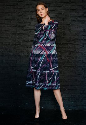 Трикотажное платье с оборками с абстрактным принтом 5673, 44 - SvitStyle