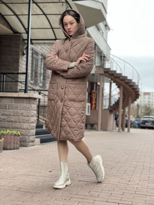 Утеплене стьобане пальто карамельно-бежевого кольору 4445с, 42 - SvitStyle