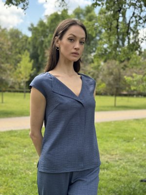Легка синя блуза з лацканом з віскозної тканини 1324, 42 - SvitStyle