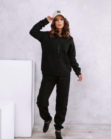 Bonita Чорний теплий костюм з батальної серії 31607-01 - SvitStyle