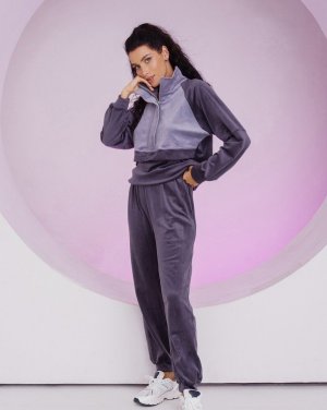 Bonita Сірий велюровий костюм із вставками 35575-01 - 8466325 - SvitStyle