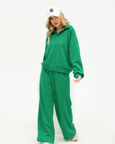 Bonita Зелений трикотажний вільний костюм із коміром 38303-01 - SvitStyle