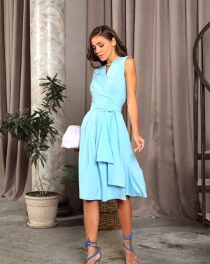 Блакитне плаття без рукавів з кроєм на запах - 8542076 - SvitStyle