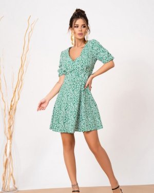 Зелена приталена сукня з декольте - 8542691 - SvitStyle