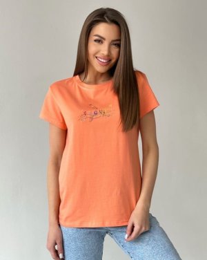 Коралова футболка з вишивкою - 8542810 - SvitStyle
