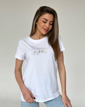 Біла футболка з вишивкою - 8542816 - SvitStyle