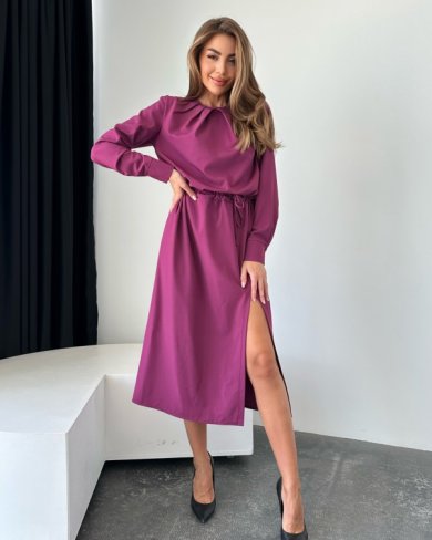 Фіолетова сукня з куліскою та розрізом - SvitStyle