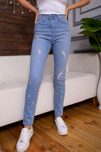 Рвані жіночі джинси скінні блакитного кольору 164R681 - SvitStyle