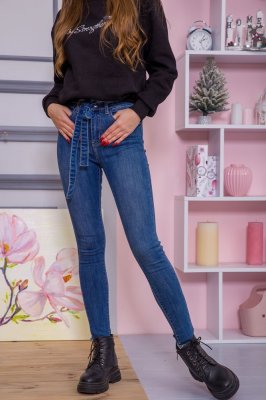 Жіночі джинси з поясом синього кольору 164R089 - 8570855 - SvitStyle