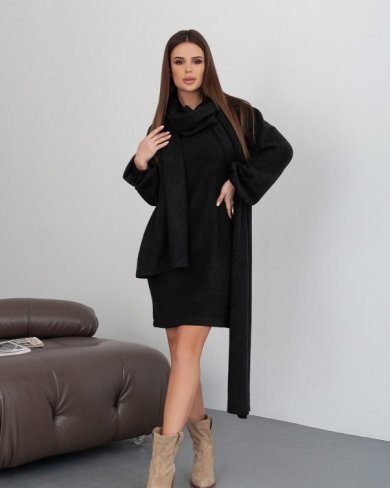 Чорна ангорова сукня з довгим поясом-палантином - SvitStyle