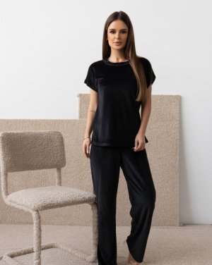 Чорна велюрова піжама з вільними брюками - 8600587 - SvitStyle