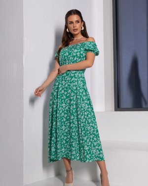 Зелена квіткова сукня з відкритими плечима - SvitStyle