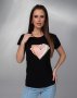Чорна трикотажна футболка з великим серцем (1)