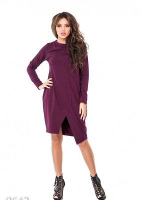 Фіолетове вільне плаття до колін з імітацією запаху - 8627125 - SvitStyle