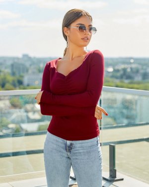 Бордовий трикотажний светр з декольте - 8627662 - SvitStyle