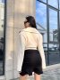 Жіноча коротка куртка з еко-шкіри (7)