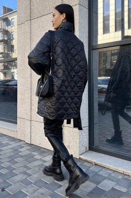 Жіноча демісезонна куртка-кімоно зі стьобаної плащової тканини - 8613846 - SvitStyle