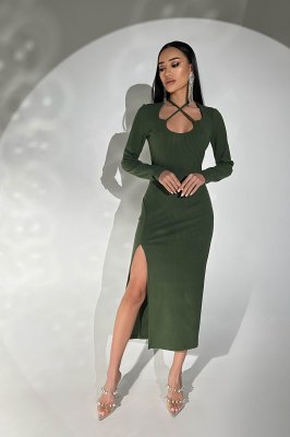 Жіноча сукня в рубчик з фігурним вирізом - SvitStyle