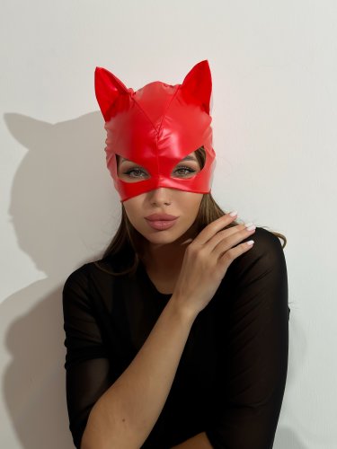 Лакова маска Кішечка червона Devil Boutique  - SvitStyle